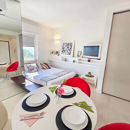 Palace Prima Fila Mare Apartman *