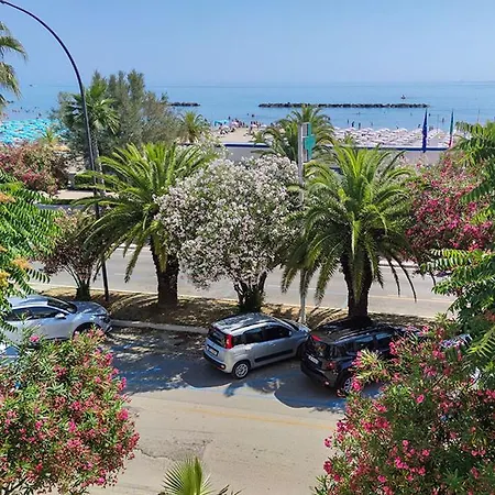 Palace Prima Fila Mare * San Benedetto del Tronto